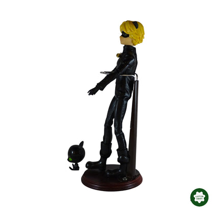 Figurine de 28,5 cm – Chat noir de Miraculous. d'occasion BANDAÏ - Dès 3 ans | Ref 8869